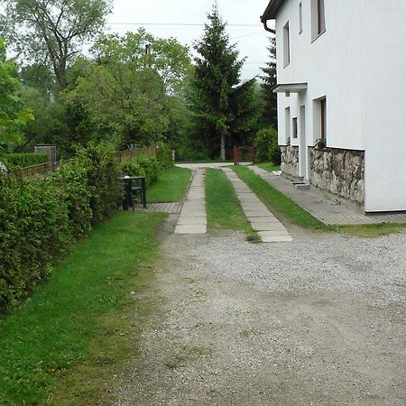 Apartman Bešeňová Exterior foto