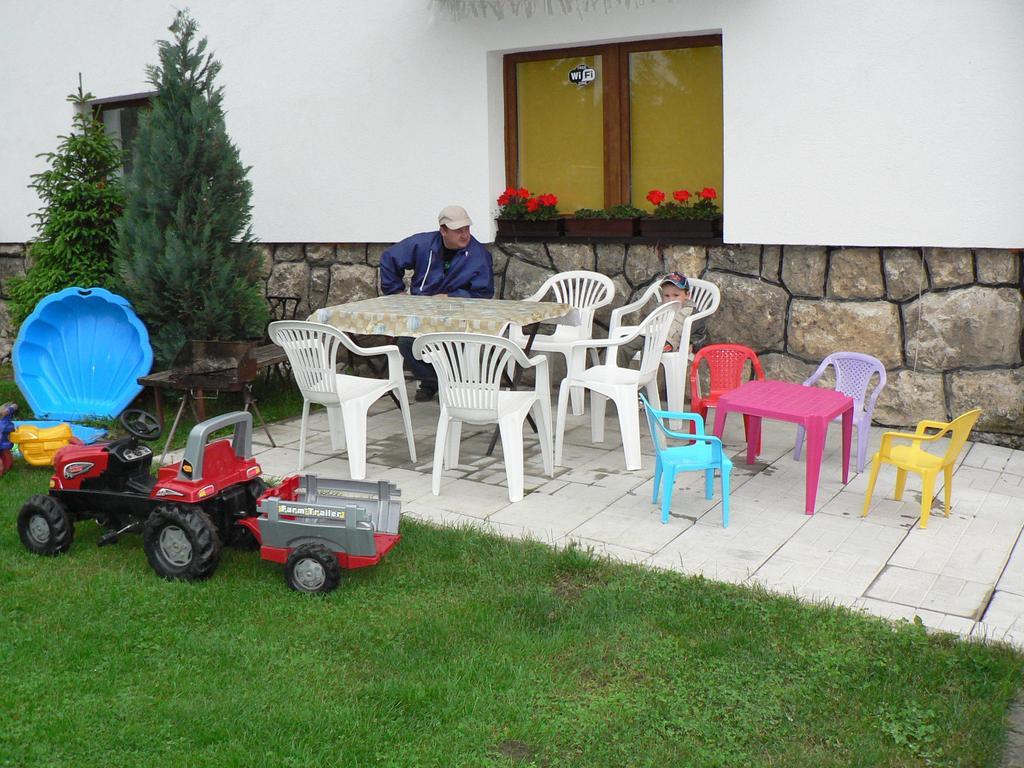 Apartman Bešeňová Exterior foto