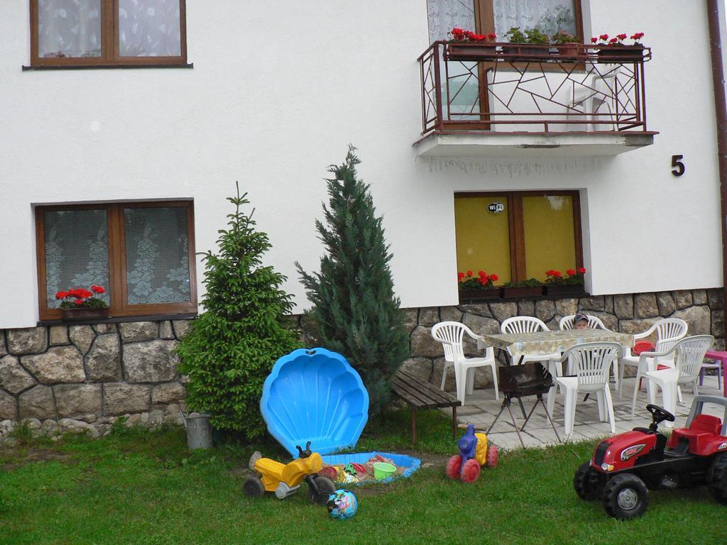 Apartman Bešeňová Exterior foto