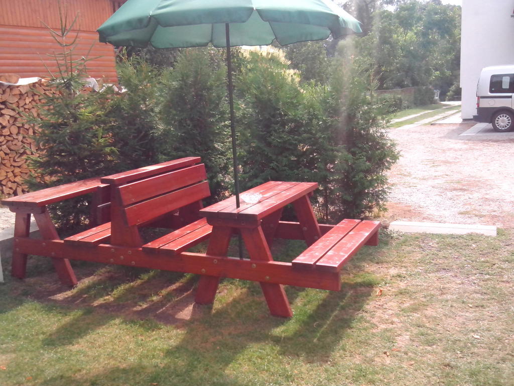 Apartman Bešeňová Exterior foto